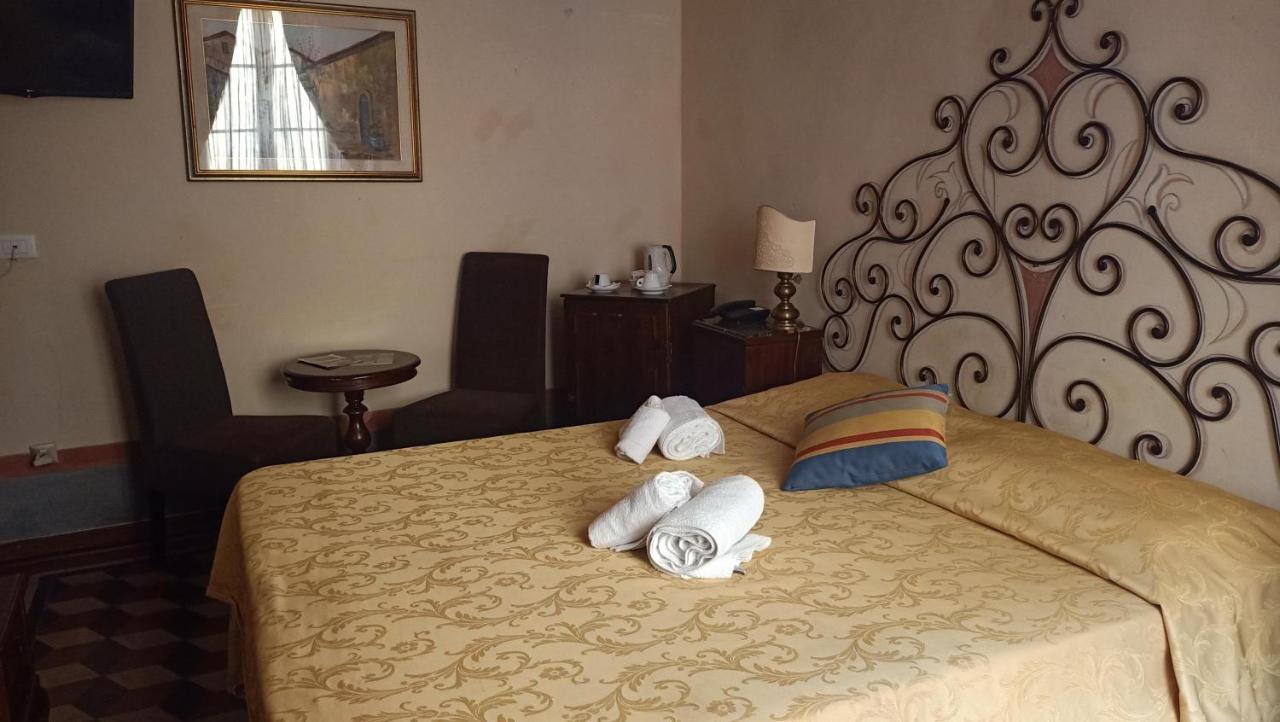 Relais Corso Storico Bed and Breakfast Pisa Buitenkant foto